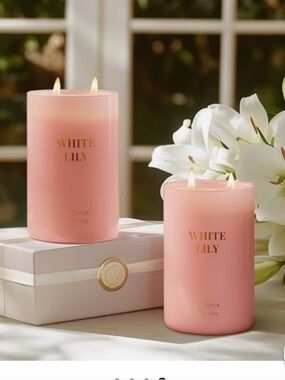 White Lily Scented 2-wick Soy Candle - Pink Glass Jar with Gold Lid XL 20oz